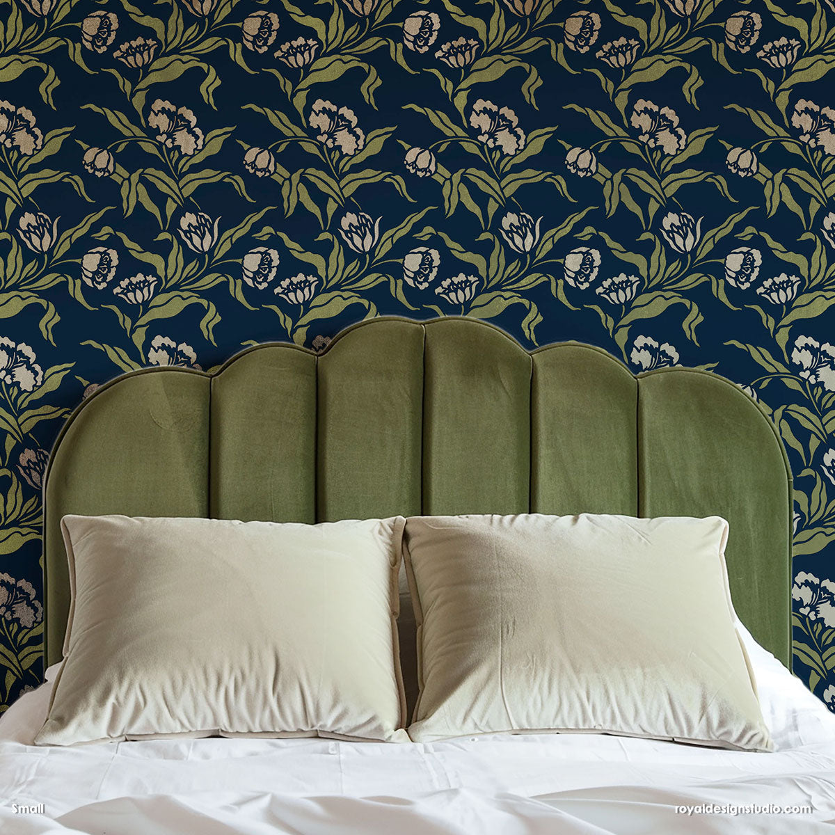 Phoebe's Tulip Stencil