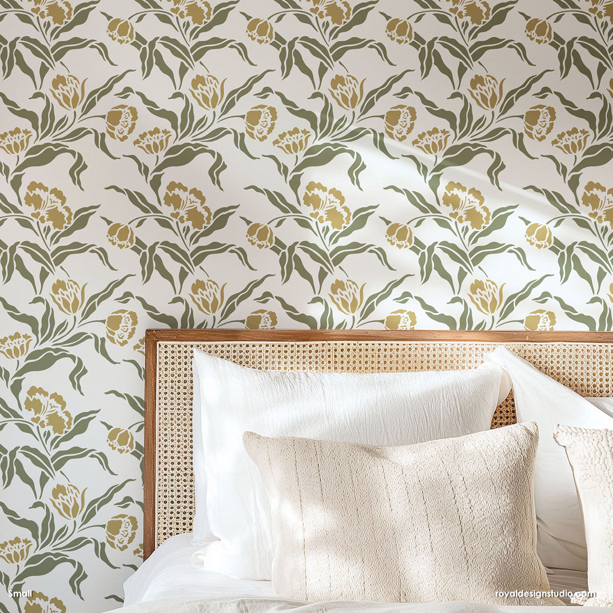 Phoebe's Tulip Stencil