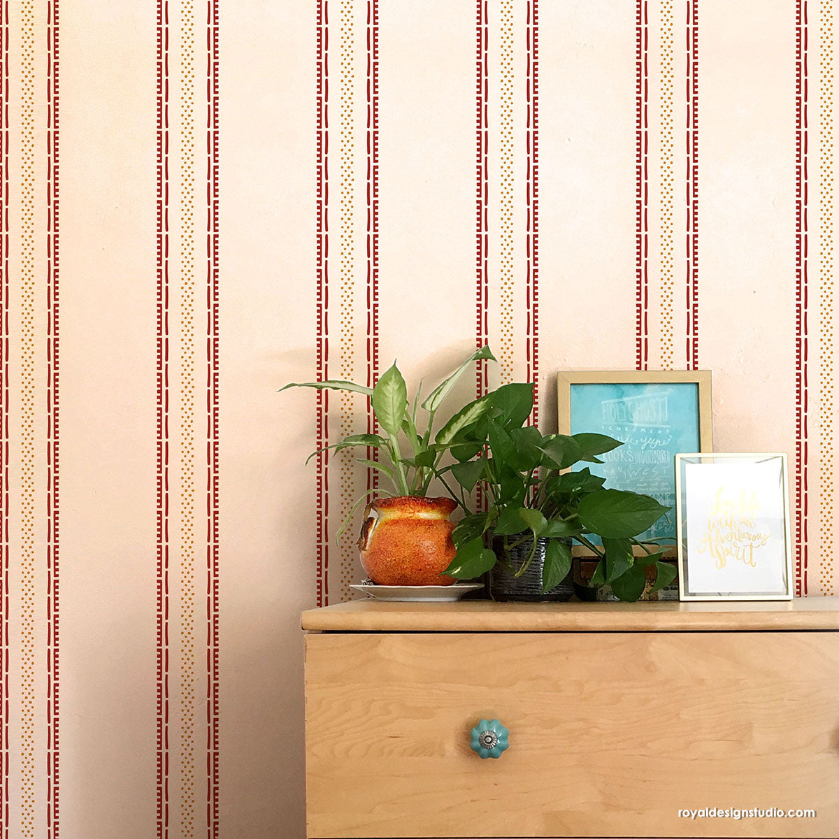 Liam Stripe Wall Stencil