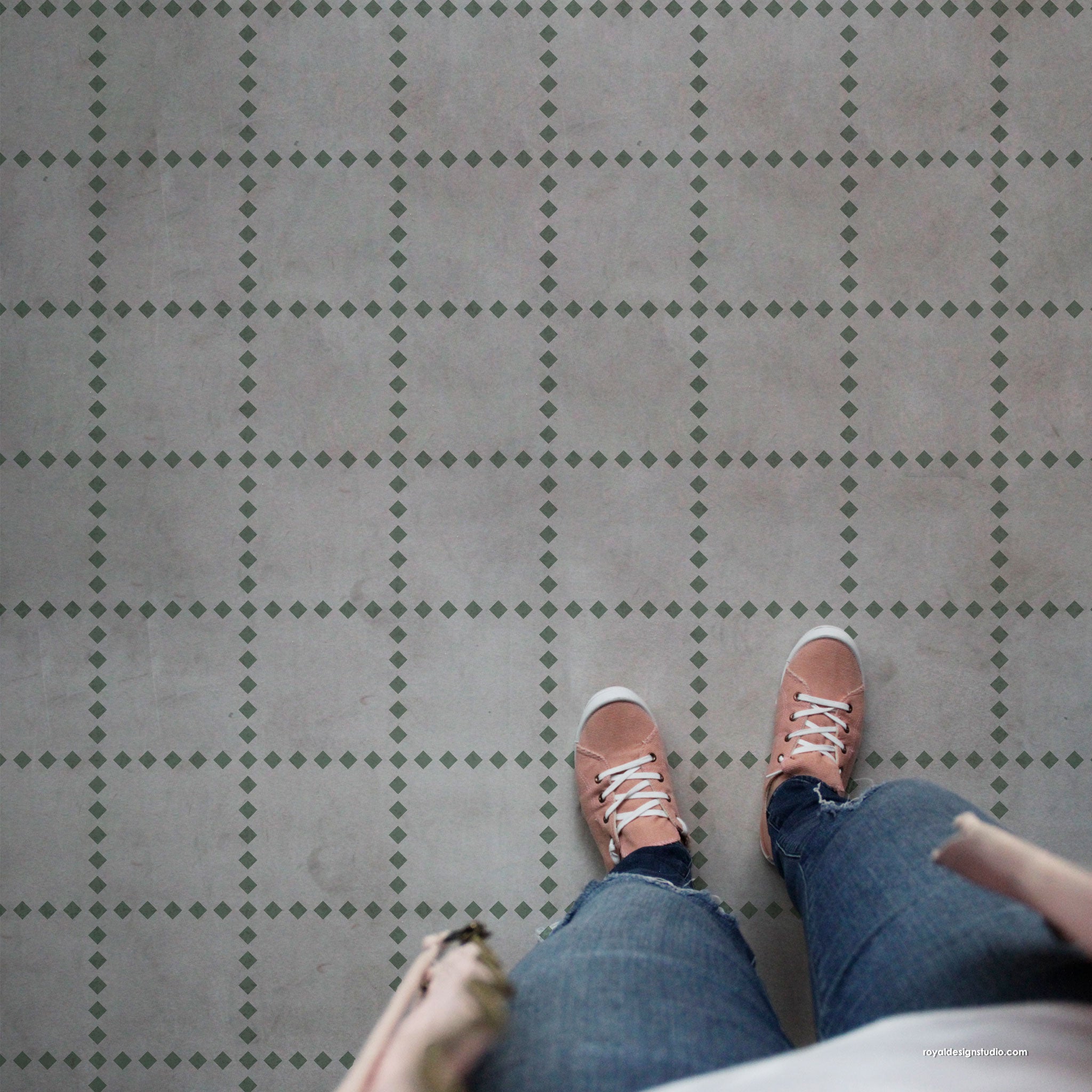 Windowpane Check Wall and Floor Stencil