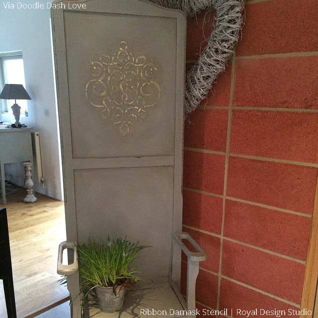 Ribbon Damask Furniture Stencil