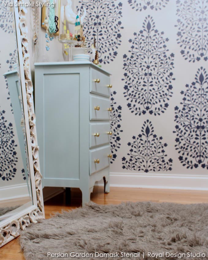 Persian Garden Damask Wall Stencil