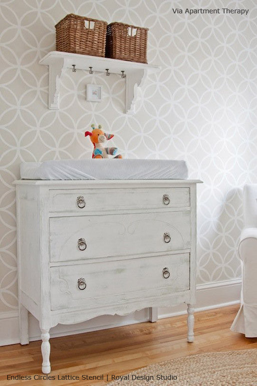 Endless Circles Lattice Moroccan Stencil