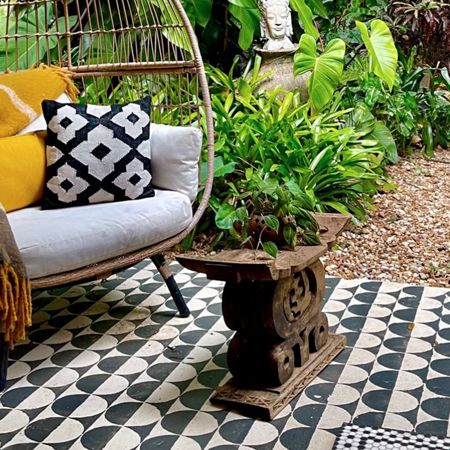 Intuition Modern Wall Stencil